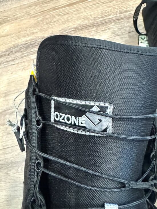 Burton Ozone snowboard boots. Size 10